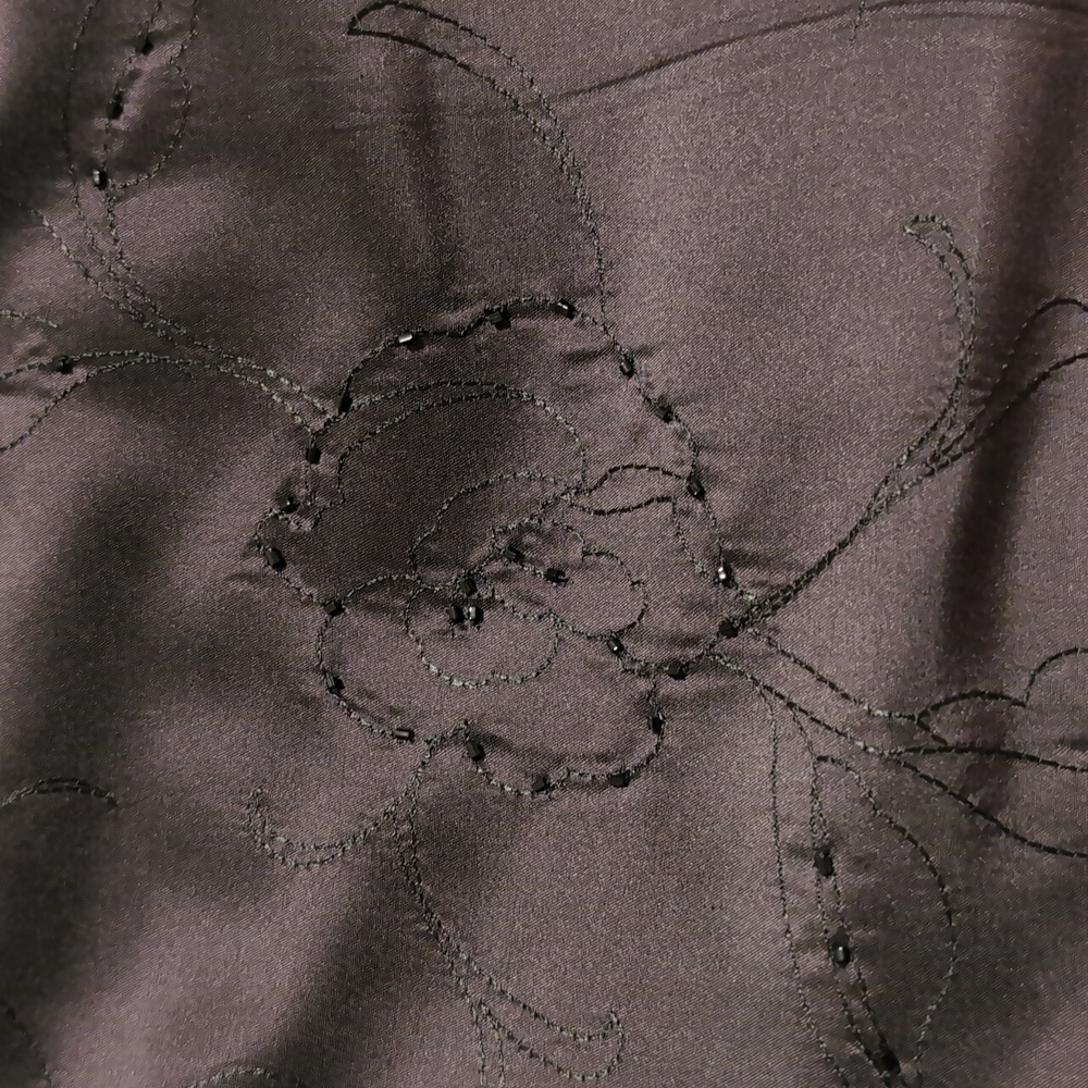 ANN TAYLOR Dark Purple Satin Embroidered Formal Set – Size 6 & 8 - Picture 11 of 11